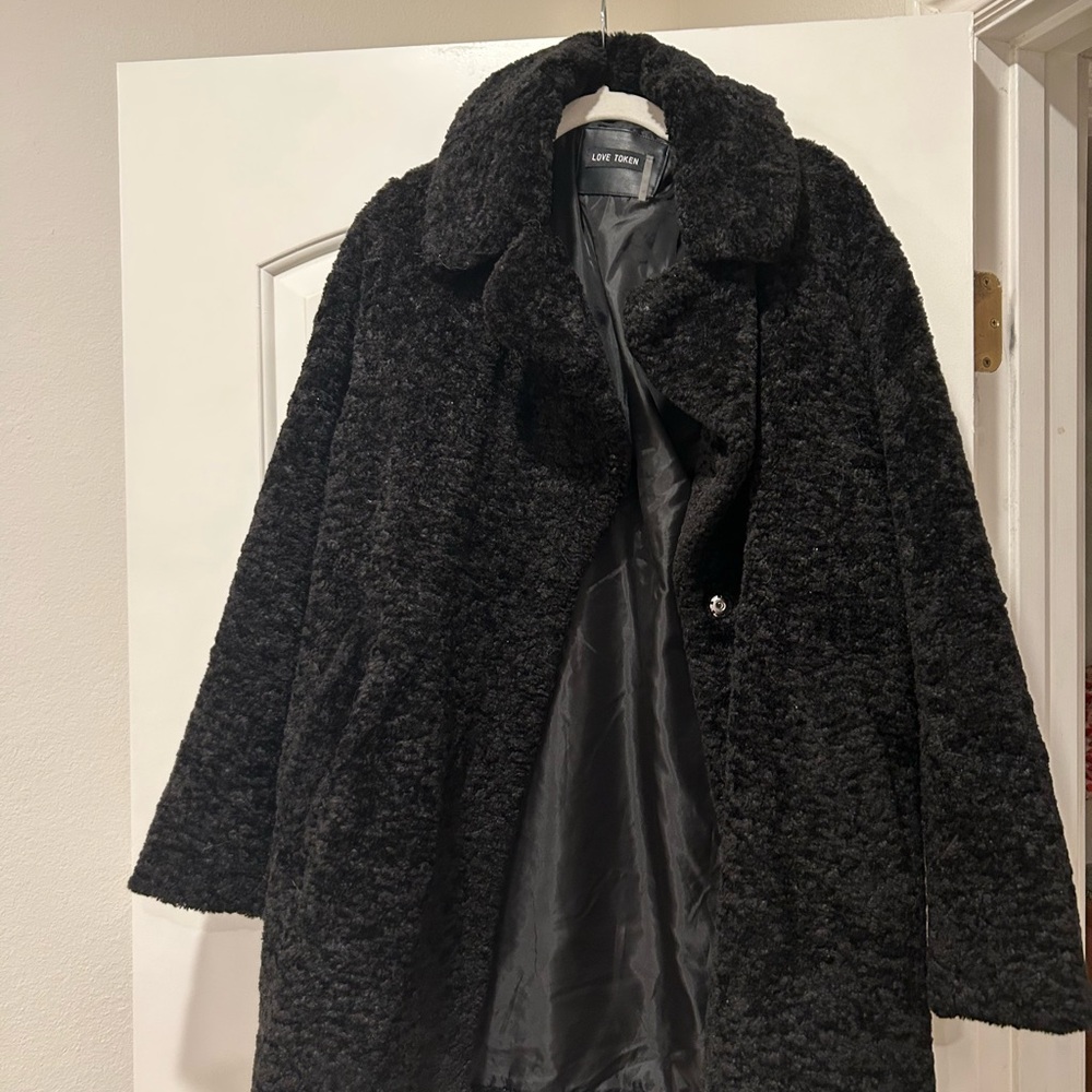 Love Token Faux-Faux-Fur Coat